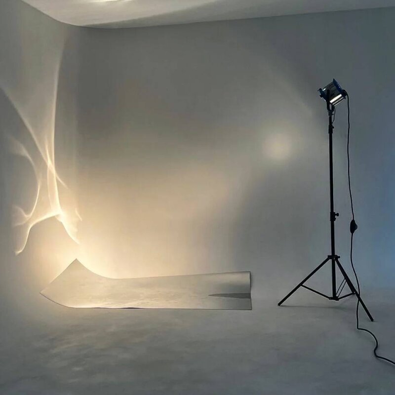 Фотостудія Instudio №1 Харків — оренда зали 54 м² | циклорама, студійне світло, fashion і реклама