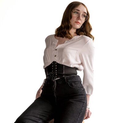 Студійна фотосесія Харків — smart-casual портрет